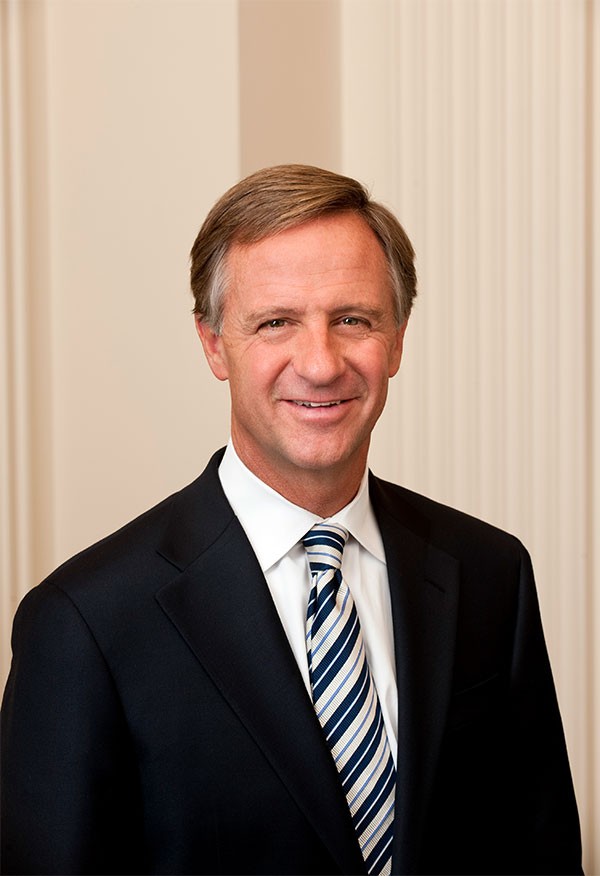 Gov-Haslam-headshot-medium