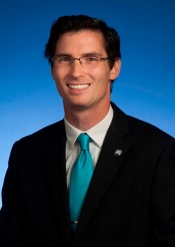 12/1/16 Kenderdine_Landon_Offical Portrait 12/1/16 Kenderdine_Landon_Offical Portrait