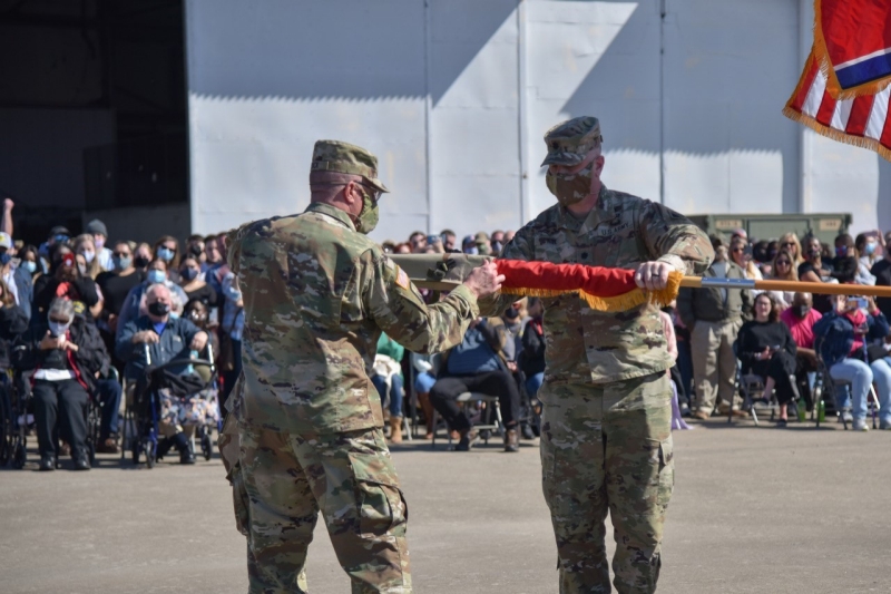 Soldiers holding flag