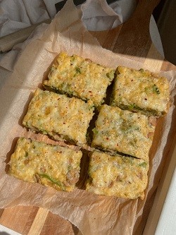High Protein Broccoli Breakfast Bars